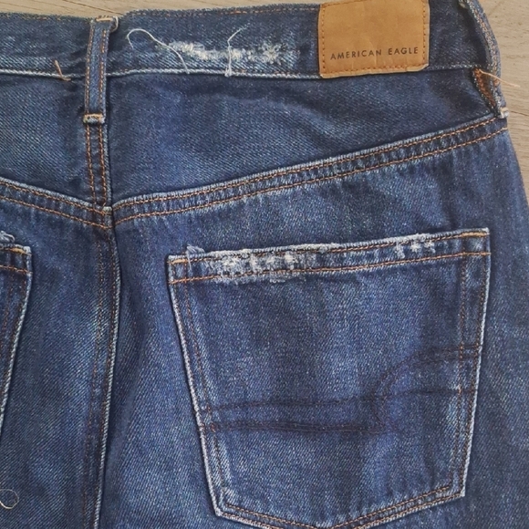 American Eagle Distressed Wide Leg Crop Button Fly - Picture 7 of 9